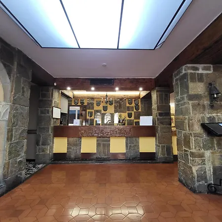 Hotel Leonor Mirón-2